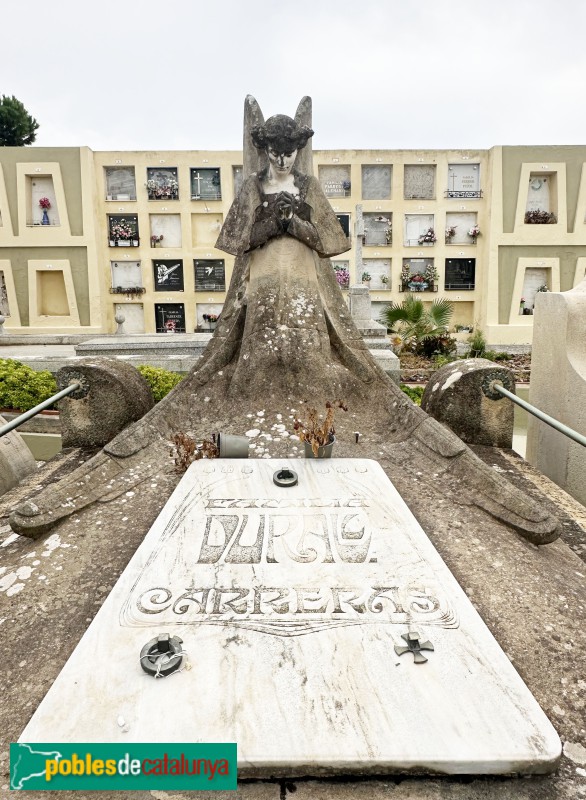 Lloret de Mar - Cementiri. Sepulcre Durall Carreras (Bonaventura Conill, 1903)