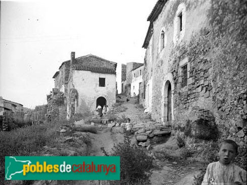 Tossa de Mar - Vila Vella (Foto: <i>Carles Fargas -Arxiu Fotogràfic Centre Excursionista de Catalunya</i>, 1920) Tossa de Mar - Vila Vella