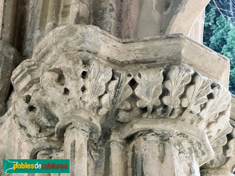 Monestir de Poblet - Capitells del claustre
