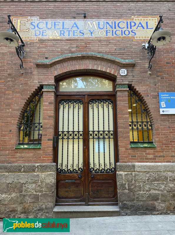 Barcelona - Antiga escola d’Arts i Oficis