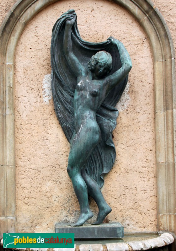 Barcelona - Escultura <i>Marinada (o Dansarina)</i>