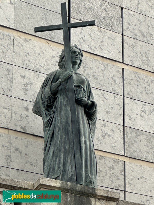 Terrassa - Basílica del Sant Esperit. Portada