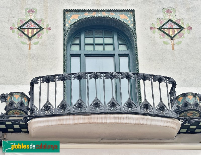 Terrassa - Antiga Confiteria Vídua Carné (Farmàcia Albiñana)