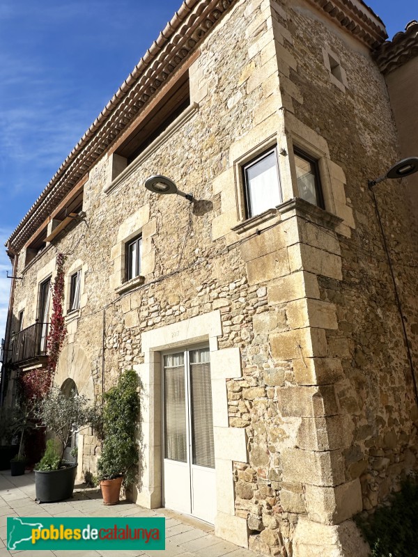 Sant Jordi Desvalls - Can Carreres