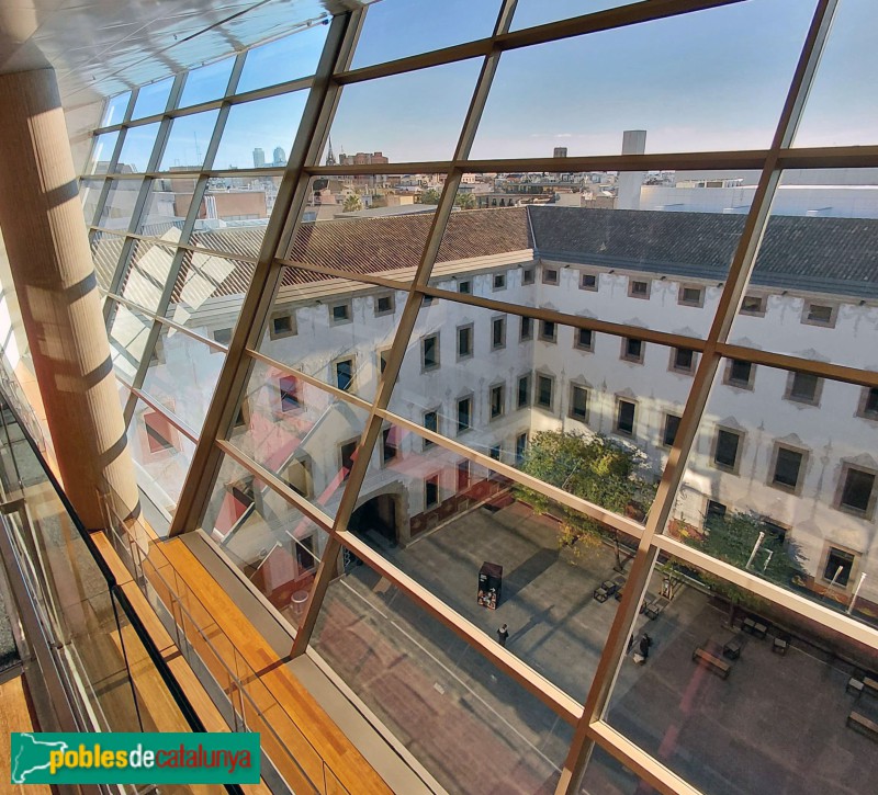 Bareclona - Pati de les Dones