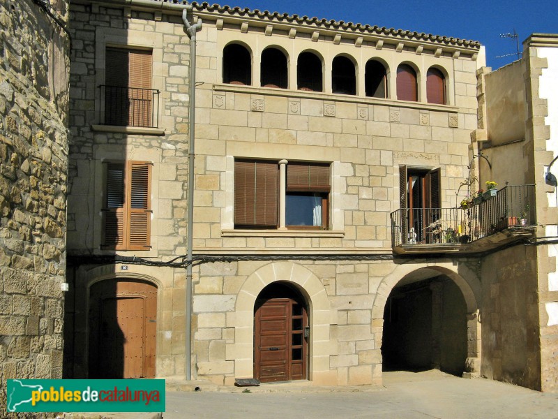 Torregrossa - Cal Jaumet (Foto: Albert Esteves, 2008) Torregrossa - Cal Jaumet