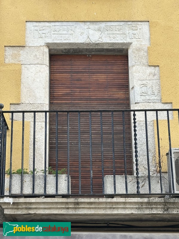 Cervià de Ter - Llinda i brancal reaprofitats