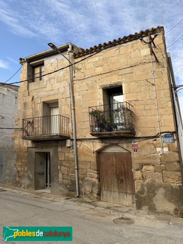 Sarroca de Lleida - Carrer Monsenyor Vilaplana, 2