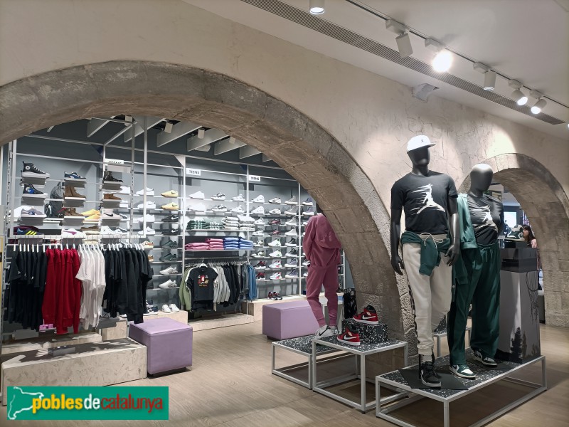 Barcelona - Magatzems Cendra i Caralt (Antiga Hidroelèctrica de Catalunya)