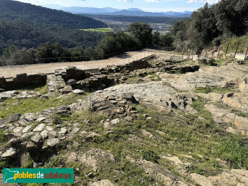 Sant Julià de Ramis - Restes d'un poblat altmedieval