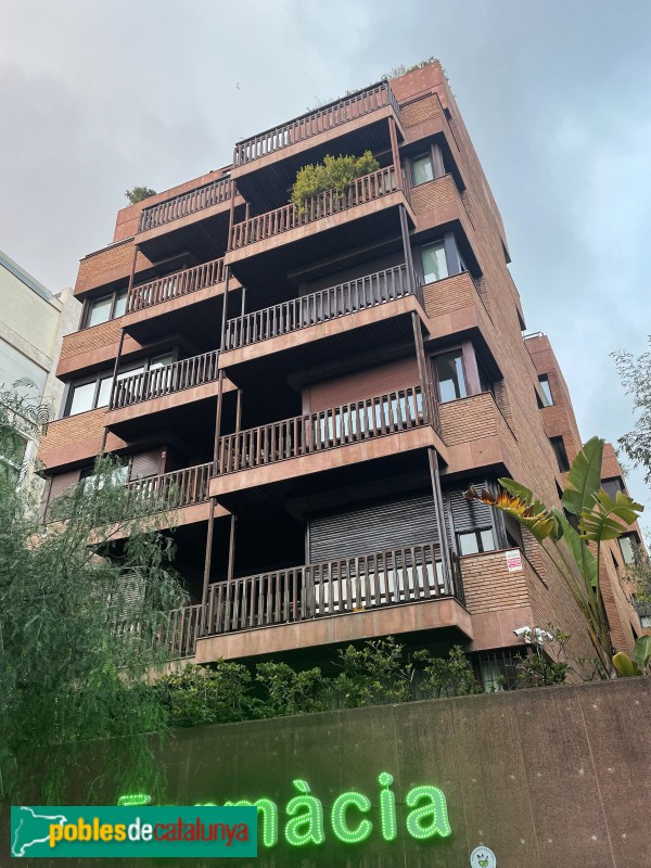 Barcelona - Via Augusta, 242 (Foto: <i>Carlos Fusté</i>, 2026) Barcelona - Via Augusta, 242