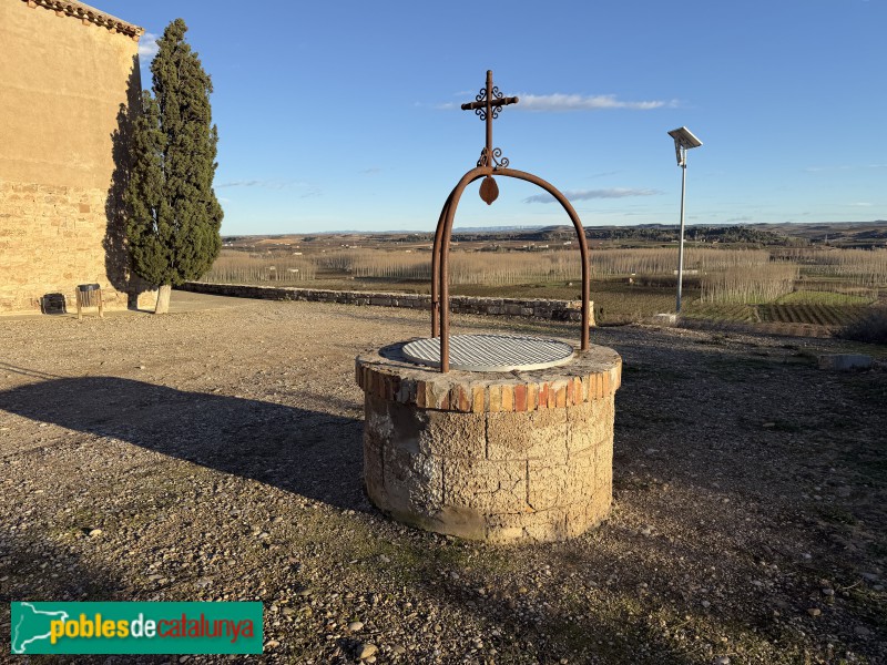 Aitona - Església de Sant Joan de Carratalà. Pou