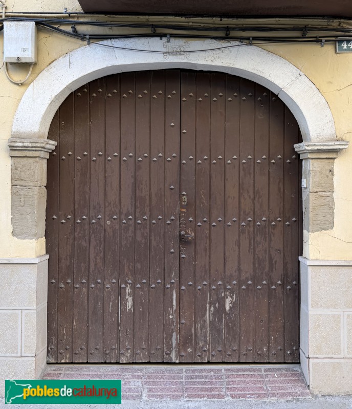 Aitona - Portal de 1885