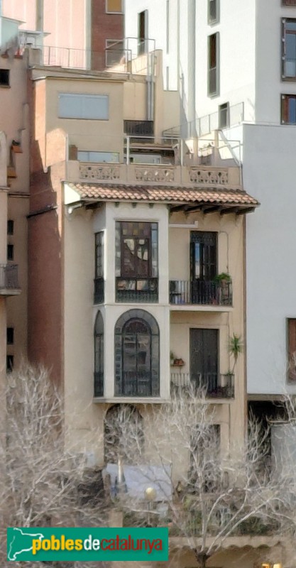 Barcelona - Av. República Argentina, 94