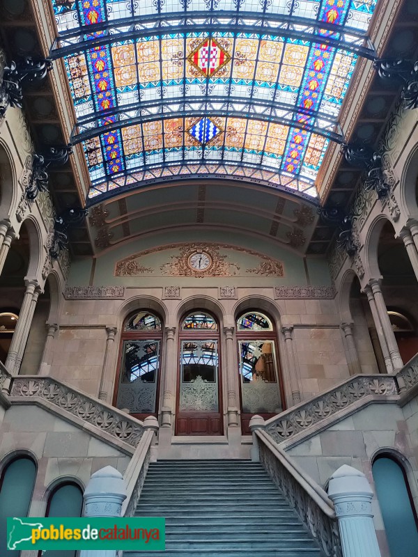 Barcelona - Palau de Justícia. Vestíbul (Foto: Anna Corcoll, 2025) Barcelona - Palau de Justícia. Vestíbul