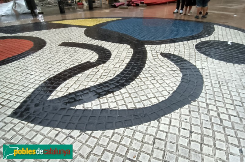 Barcelona - Mosaic del Pla de l'Os (Joan Miró) (Foto: Anna Corcoll, 2024) Barcelona - Mosaic del Pla de l'Os (Joan Miró)