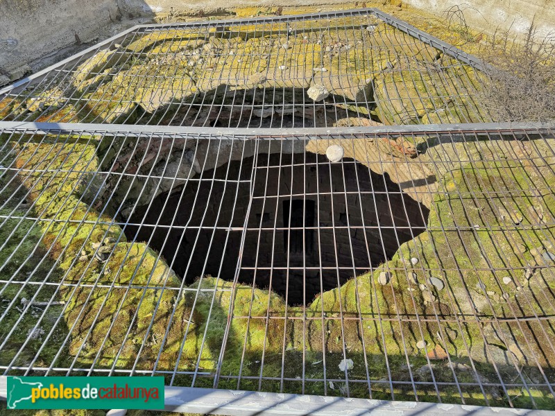 Almenar - Pou de gel