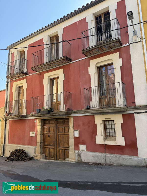 Corbins - Cal Maciano