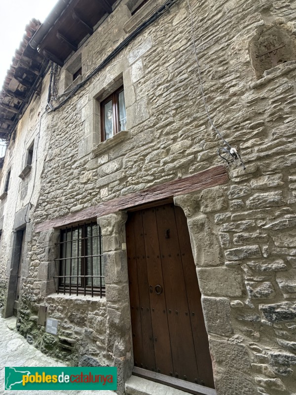 Rupit - Carrer del Fossar, 22 -Can Reixat- (Foto: Albert Esteves, 2026) Rupit - Carrer del Fossar, 22 -Can Reixat-