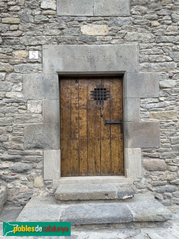 Rupit - Carrer del Coll del Castell (Foto: Albert Esteves, 2026) Rupit - Carrer del Coll del Castell