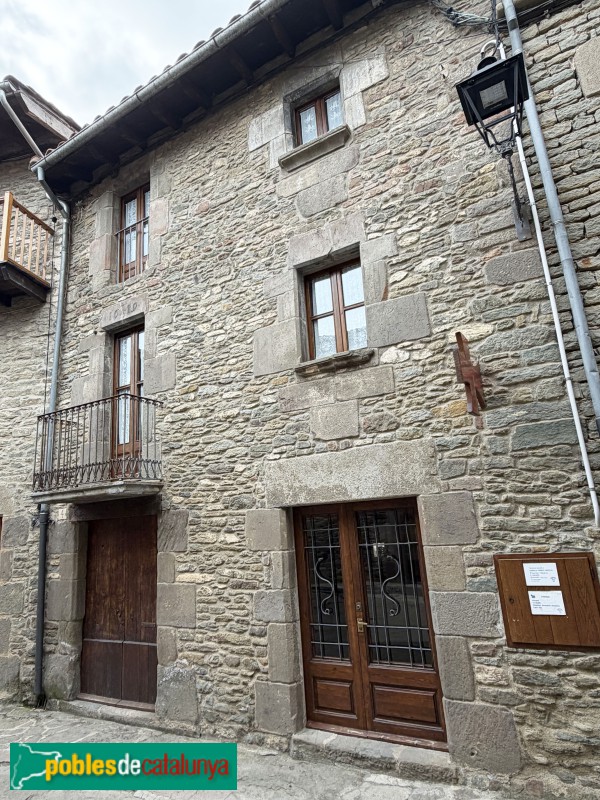 Rupit - Carrer del Palau, 4 (Foto: Albert Esteves, 2026) Rupit - Carrer del Palau, 4