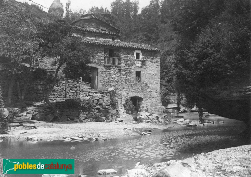Rupit - Molí del Soler (Foto: <i>N. Ricart - Arxiu Centre Excursionista de Catalunya-</i>, 1914-36) Rupit - Molí del Soler