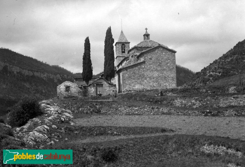 Rupit - Sant Joan de Fàbregues (Foto: <i>Francesc Blasi -Arxiu Fotogràfic Centre Excursionista de Catalunya</i>, c.1926) Rupit - Sant Joan de Fàbregues