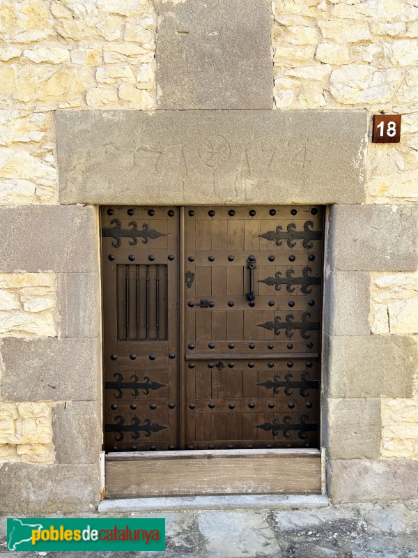 Tavertet - Carrer de Baix. Can Mariano (Foto: Albert Esteves, 2026) Tavertet - Carrer de Baix. Can Mariano