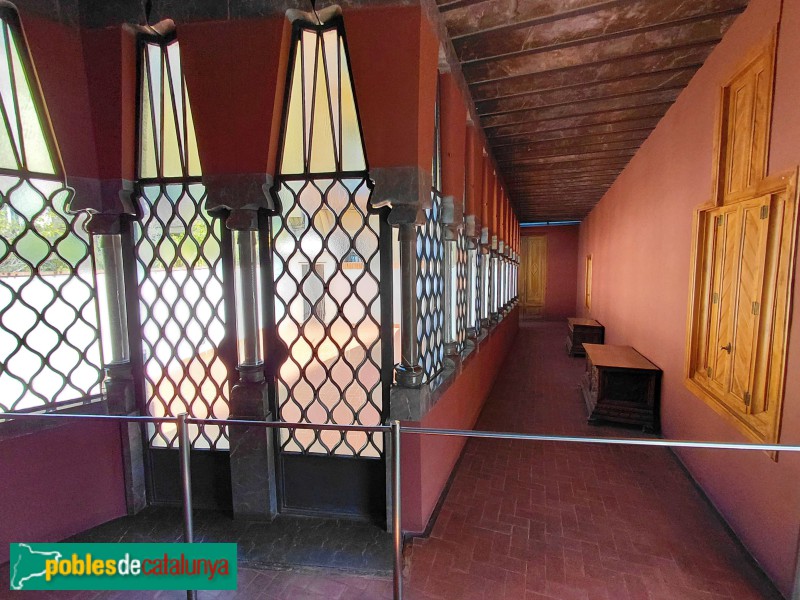 Barcelona - Corredor d'unió amb Casa Güell (Rambla 37). (Foto: Sergi Suárez, 2026) Barcelona - Corredor d'unió amb Casa Güell (Rambla 37).