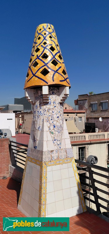 Barcelona - Palau Güell. Xemeneia (Foto: Sergi Suárez, 2026) Barcelona - Palau Güell. Xemeneia