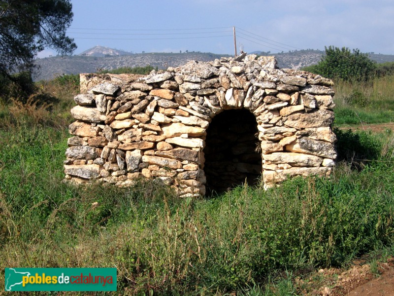 La Bisbal del Penedès - Cabana (Foto: Albert Esteves, 2006) La Bisbal del Penedès - Cabana