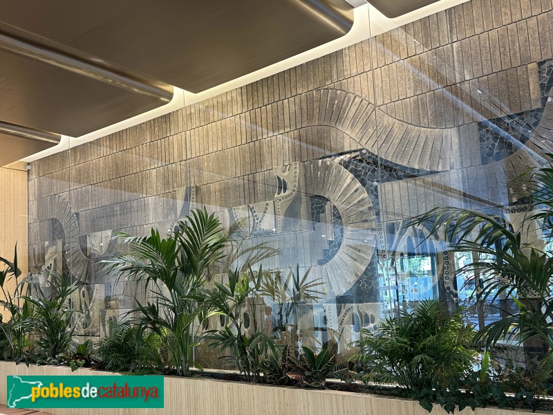 Barcelona - Mural de l'edifici Sandoz