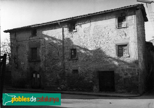 Sant Julià de Vilatorta - Can Marçal (Foto: <i>Carme Torrents -invarquit.cultura.gencat.cat-</i>, 1986) Sant Julià de Vilatorta - Can Marçal