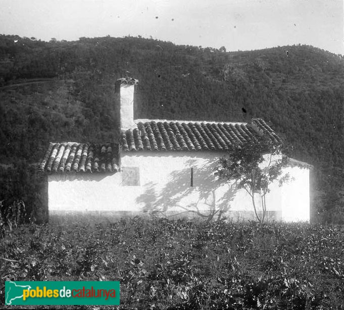 Sant Martí de Llémena - Capella de Sant Medir (Foto: Josep Salvany -Fons Salvany. Biblioteca de Catalunya-, 1924) Sant Martí de Llémena - Capella de Sant Medir
