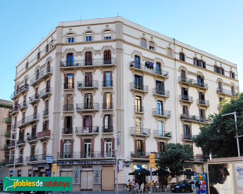 Barcelona - Edifici el Gurugú