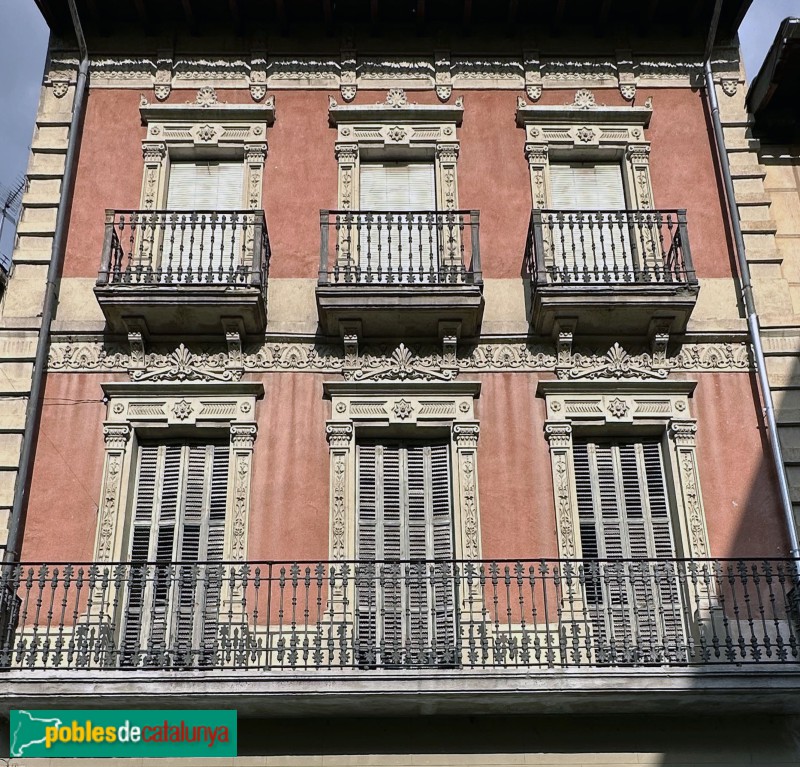 Manlleu - Carrer del Pont, 33
