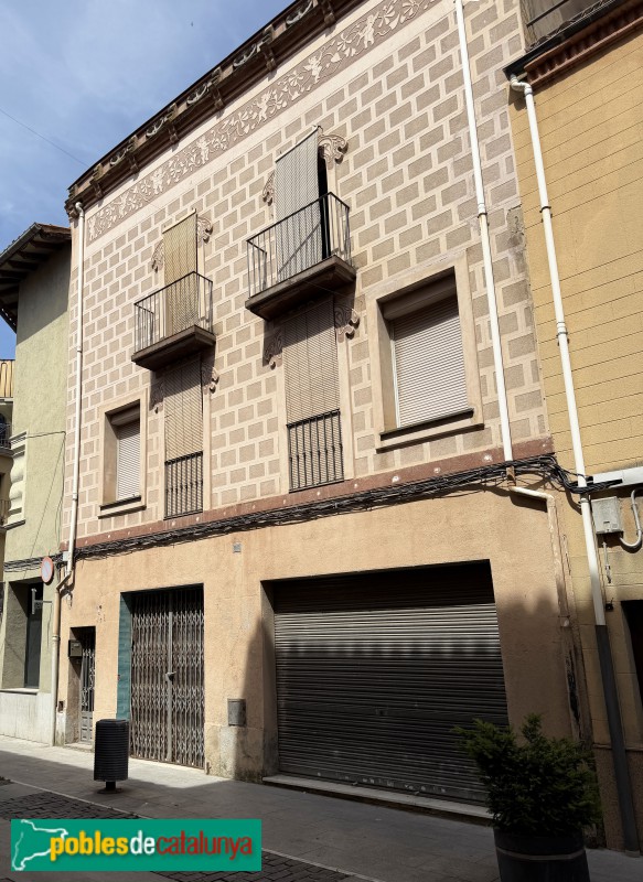 Manlleu - Carrer del Pont, 49