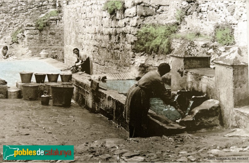 Falset - Safareigs i font del Batlle. Fotografia antiga (Foto: Arxiu Comarcal del Priorat) Falset - Safareigs i font del Batlle. Fotografia antiga