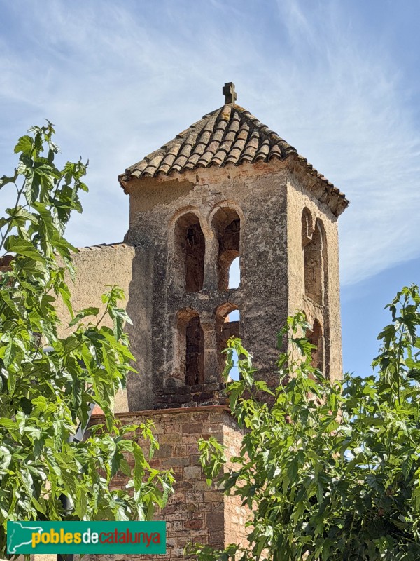 Castellar del Vallès - Església de Sant Feliu del Racó. campanar romànic