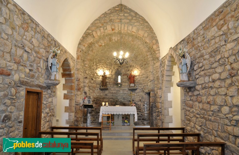 Guils de Cerdanya - Església de Sant Vicenç de Saneja (Foto: <i>Jordi Contijoch -invarquit.cultura.gencat.cat-</i>, 2010) Guils de Cerdanya - Església de Sant Vicenç de Saneja