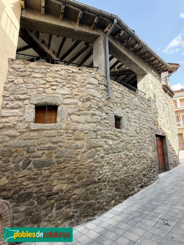 Sant Pere de Torelló - Cal Mosso