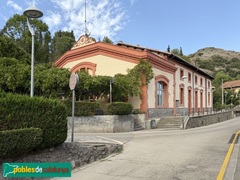 Sant Vicenç de Torelló - Colònia Borgonyà. Casino-teatre