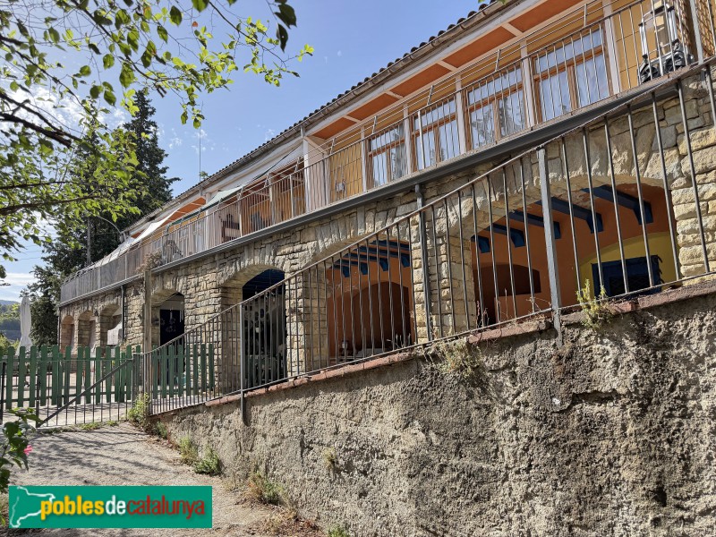 Sant Vicenç de Torelló - Colònia Borgonyà. Escola nova de nens