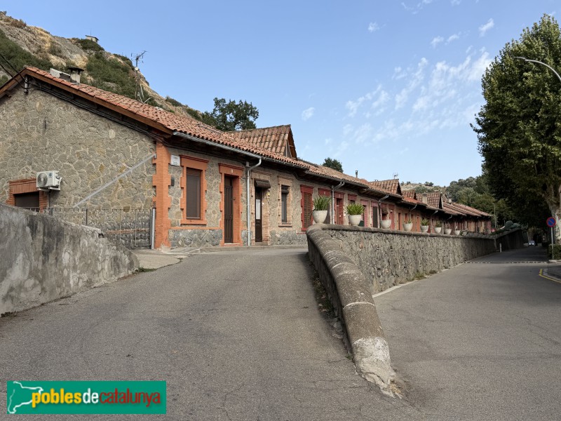Sant Vicenç de Torelló - Colònia Borgonyà. Habitatges dels treballadors