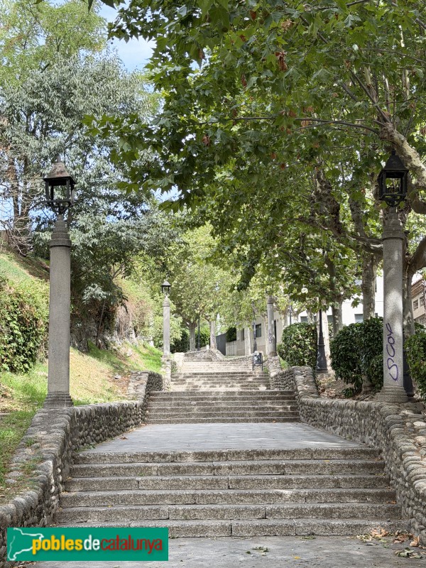 Torelló - Pujada de Mossèn Sabaté