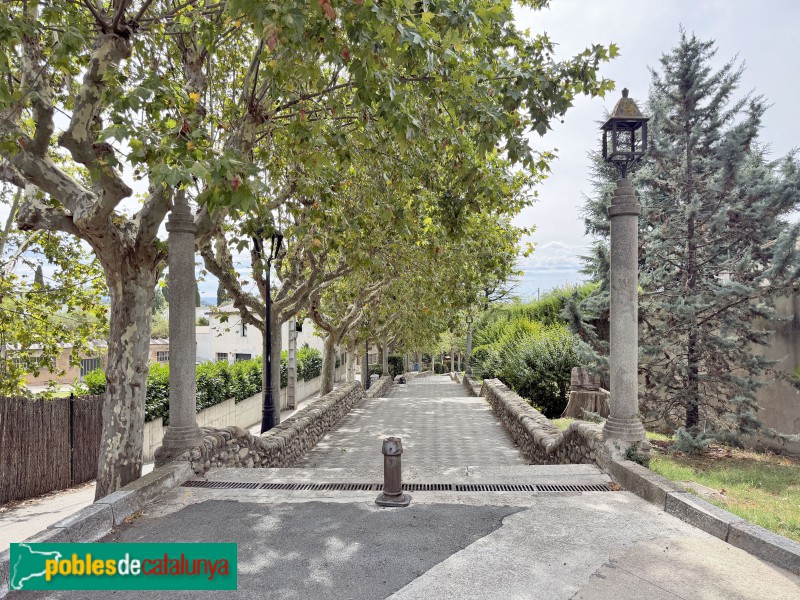 Torelló - Pujada de Mossèn Sabaté