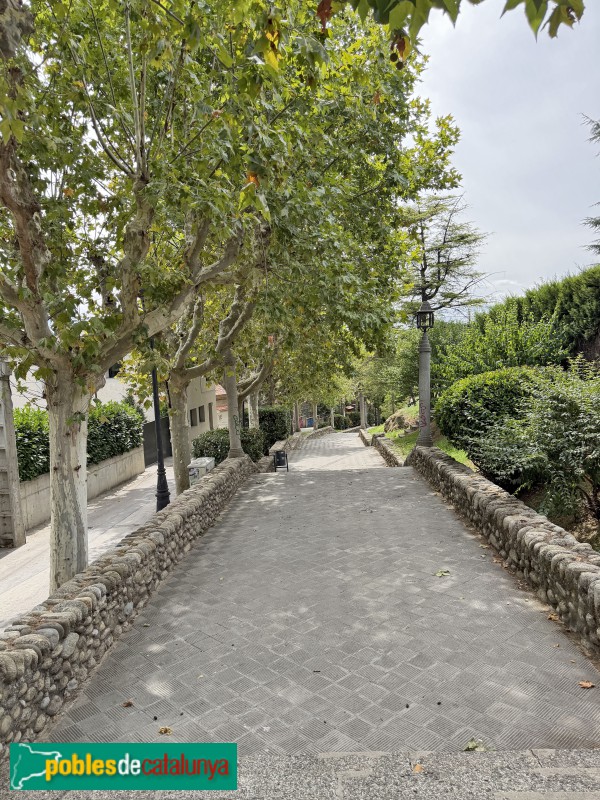 Torelló - Pujada de Mossèn Sabaté