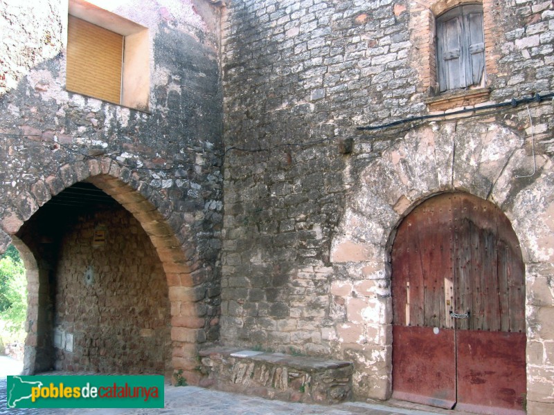 Collbató - Arc d'en Bros (Foto: Albert Esteves, 2006) Collbató - Arc d'en Bros