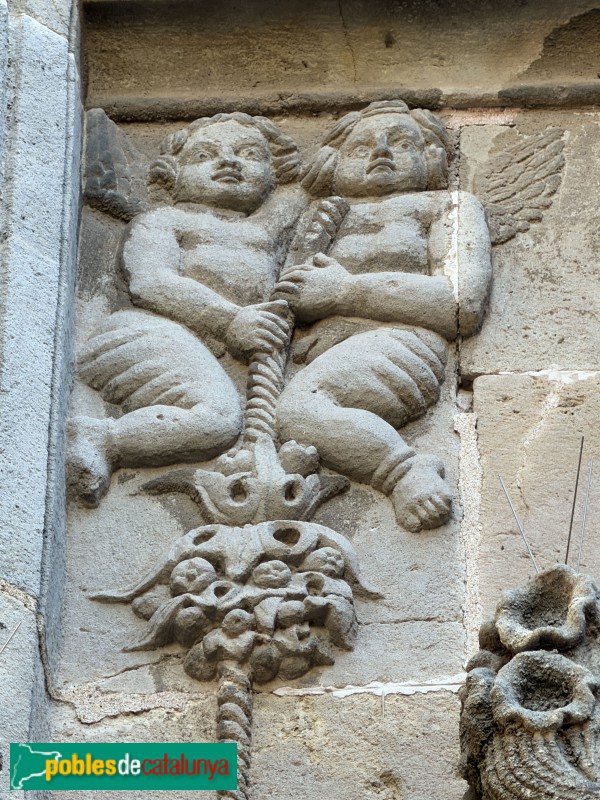 Palamós - Església de Santa Maria del Mar. Porta de llevant