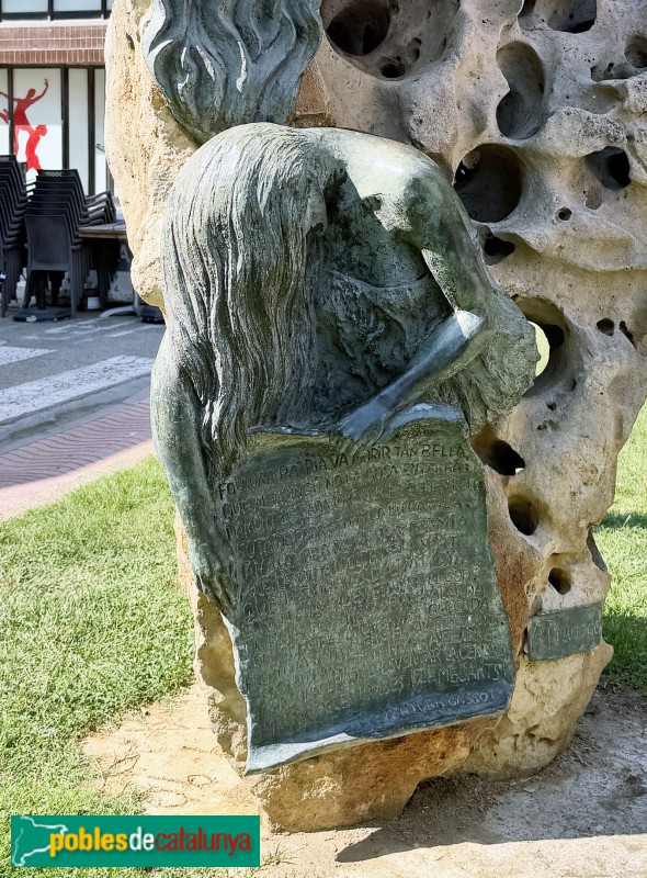 Palamós - Monument <i>Les Tombes Flamejants</i>